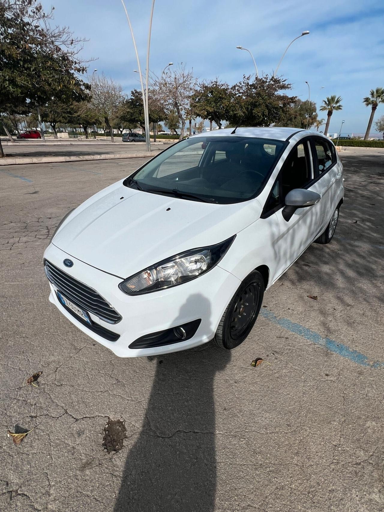 Ford Fiesta 1.4 5p. Bz.- GPL Titanium 2015