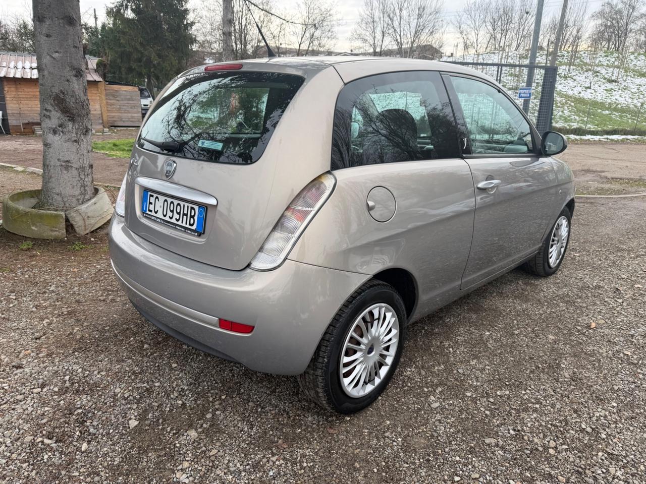 Lancia Ypsilon 1.2 E-Collection