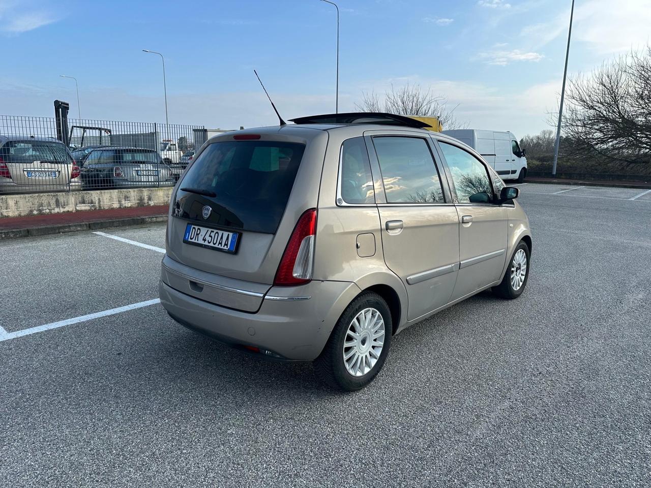 Lancia MUSA 1.4 16V Platino