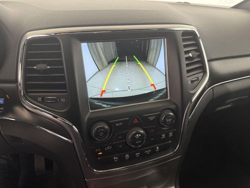Jeep Grand Cherokee 3.0 V6 CRD 184kW Night Eagle
