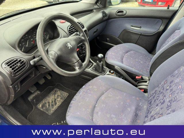 PEUGEOT 206 1.1 5p. XT