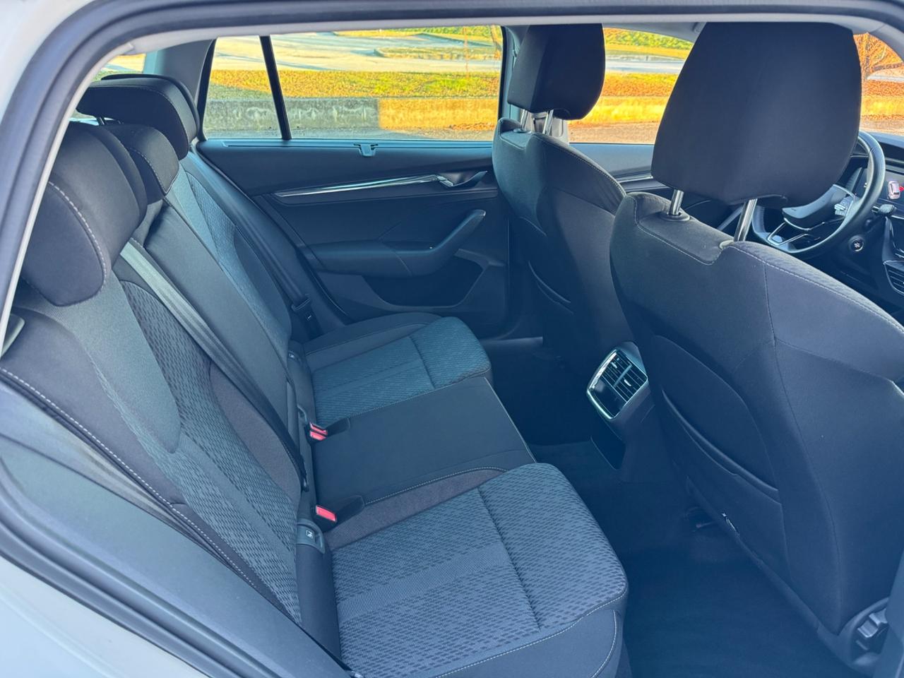 Skoda Octavia 2.0 TDI EVO SCR 150 CV DSG Wagon Style