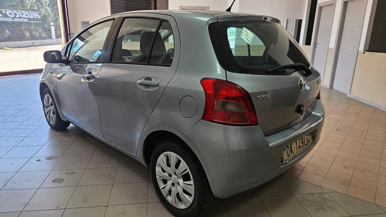 Toyota Aygo 1.0 12V VVT-i 5 porte