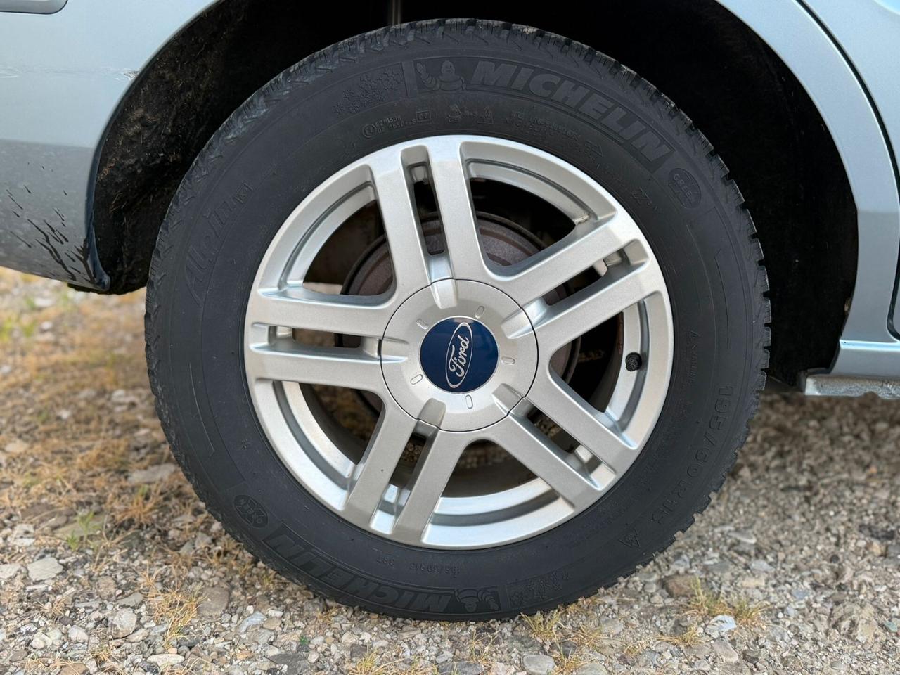 Ford Fusion 1.4 16V 5p SOLO 60000 KM