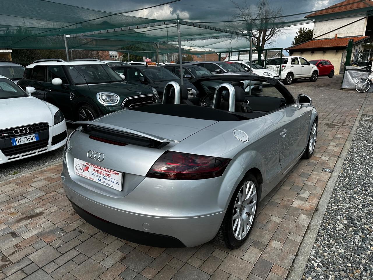 Audi TT Roadster 2.0 TFSI cabrio