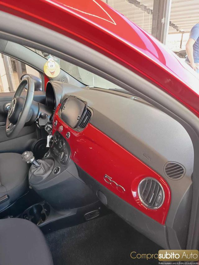 FIAT 500 1.0 Hybrid Red
