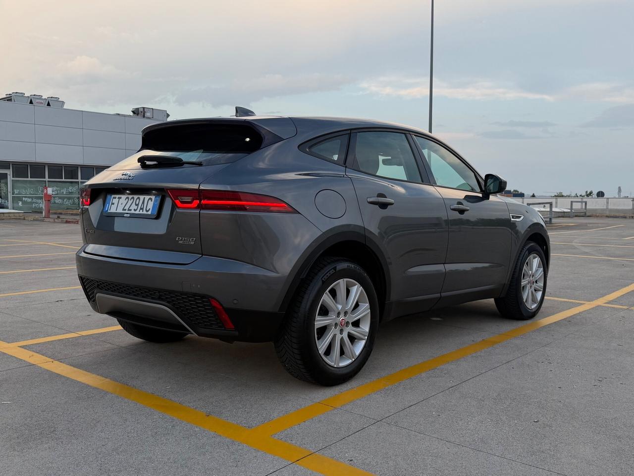 Jaguar E-Pace 2.0D 150 CV AWD aut. HSE