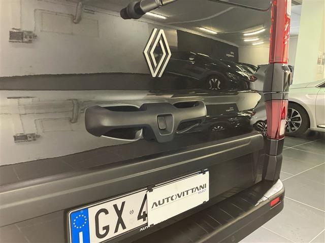 RENAULT Trafic 2.0 blue dci 150cv L2 Authentic