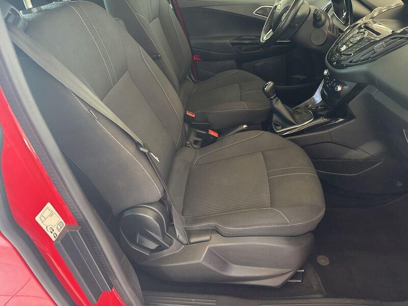 Ford B-Max 1.5 TDCi 75CV Titanium, gancio di traino
