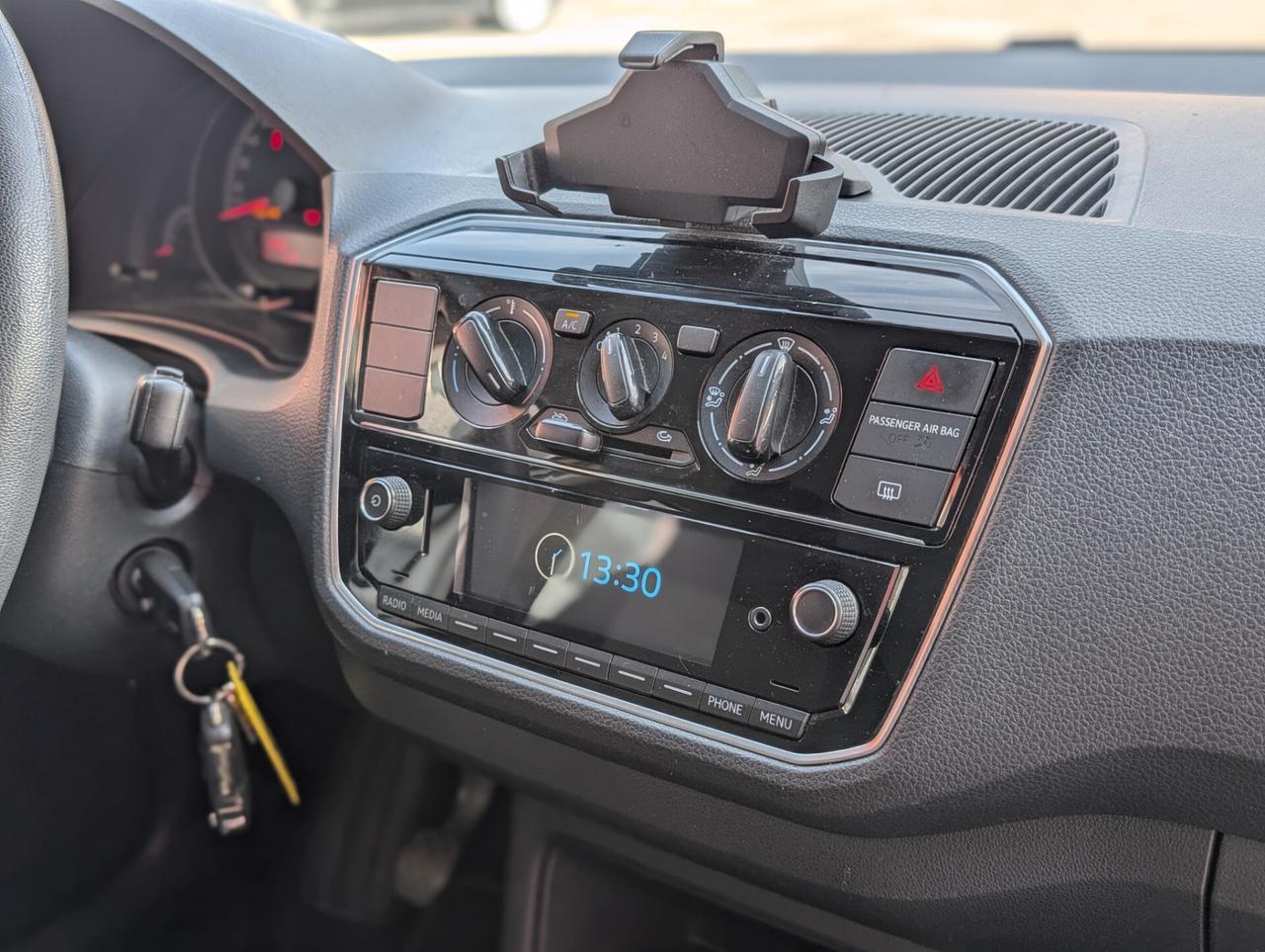 Volkswagen up! 1.0 5p. eco take BlueMotion Technology