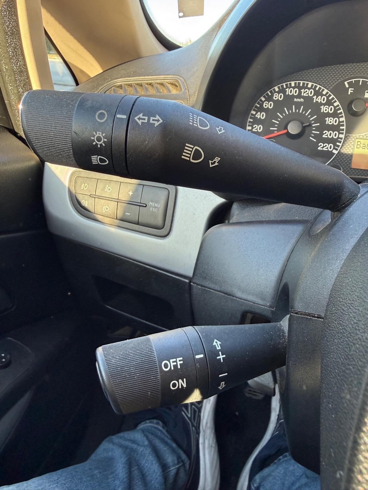 Fiat grande punto 1.2 benzina 65cv NEOPATENTATI