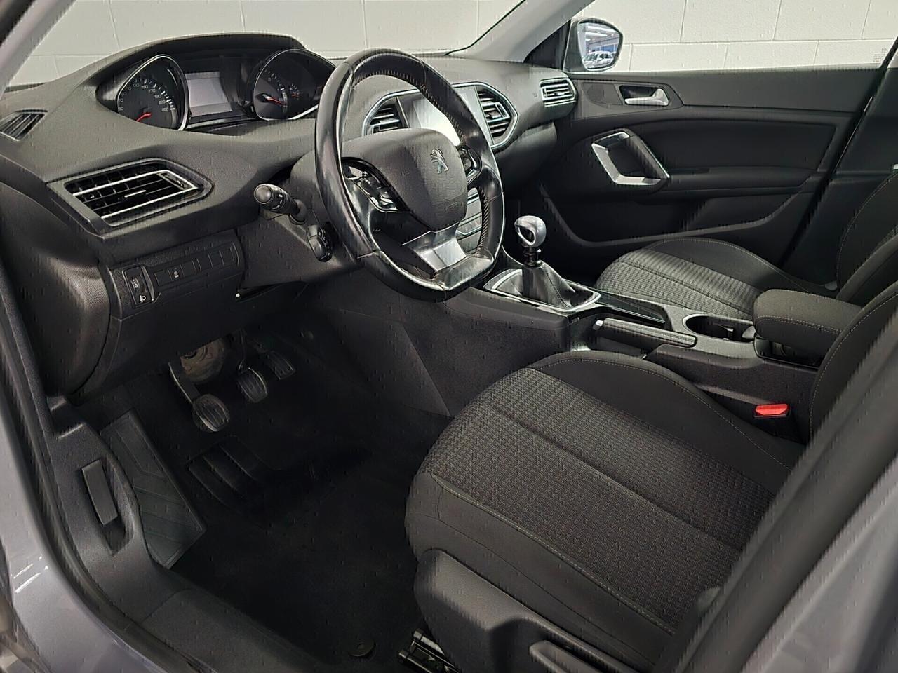 Peugeot 308 BlueHDi 130 S&S SW Business