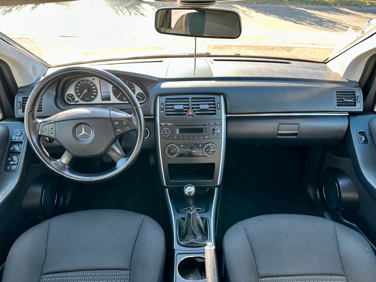 Mercedes-benz B 180 CDI Executive 2010