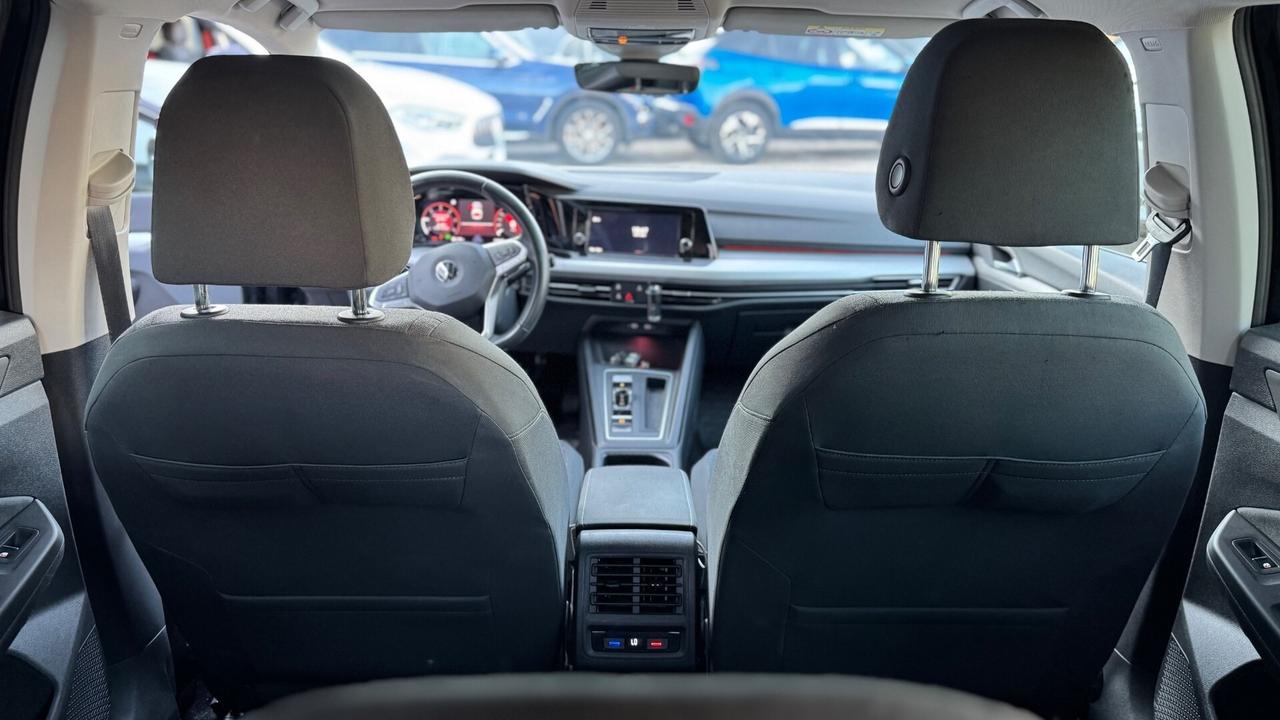 Volkswagen Golf 2.0 TDI 115 CV SCR Life neopatentati