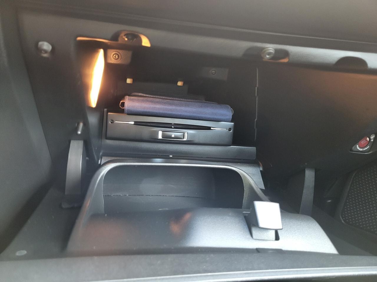 Peugeot 208 1.4 HDI-CINTA DISTRIBUZ. E TAGLIANDO