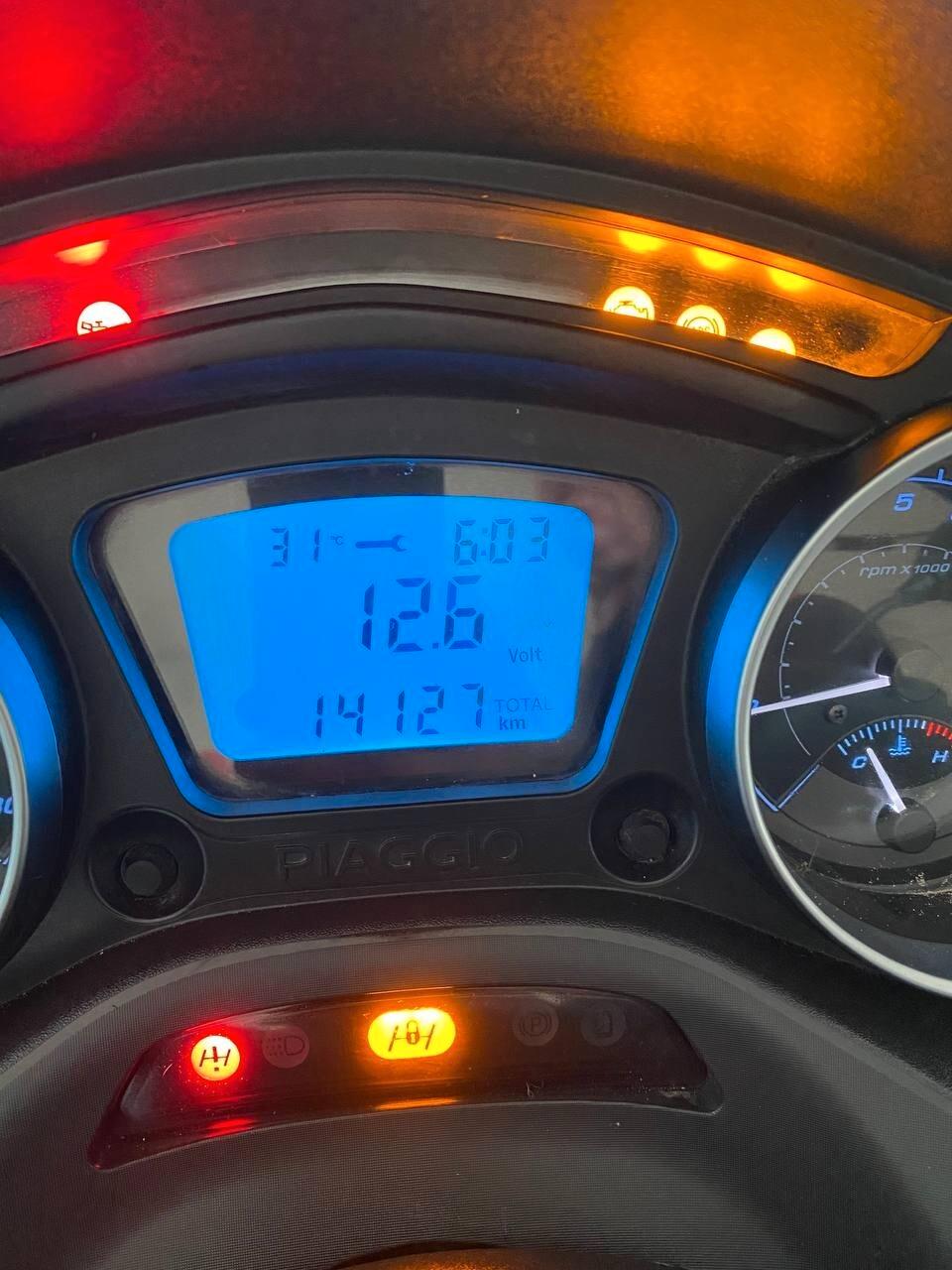 Piaggio MP3 300 sport mpe