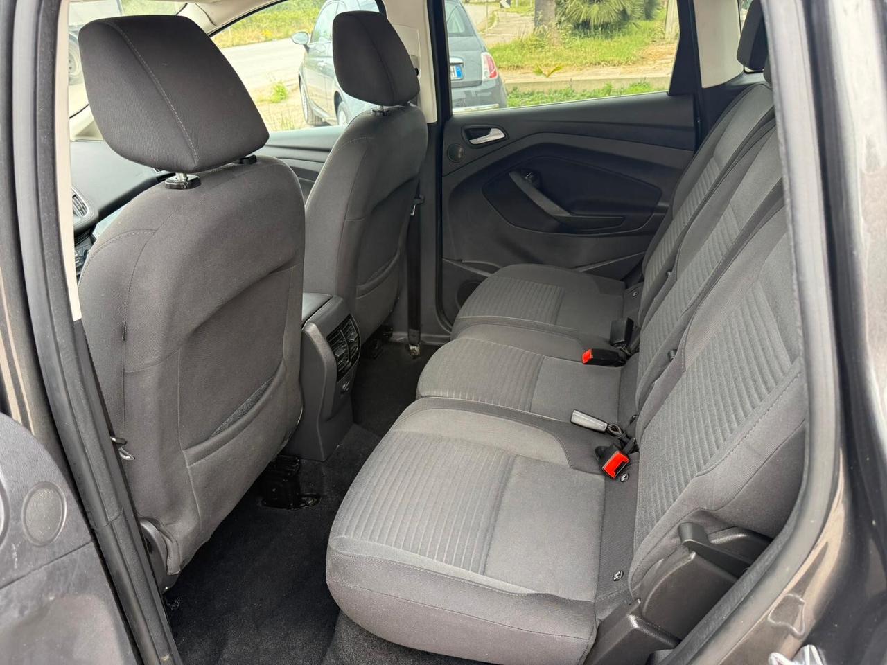 Ford C-Max 1.5 TDCi 120CV