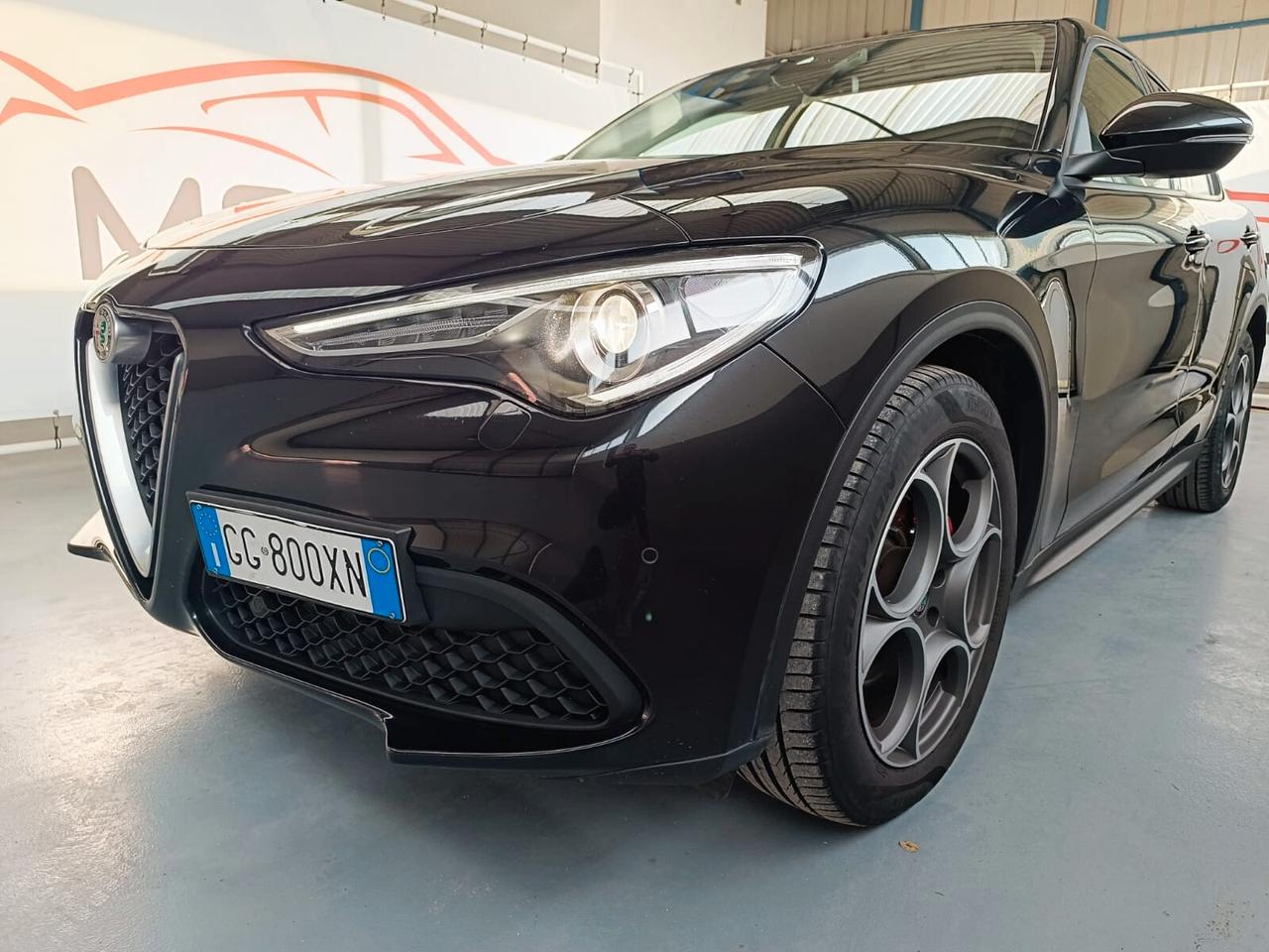 Alfa Romeo Stelvio 2.2 Turbodiesel 160 CV AT8 RWD Business Sport