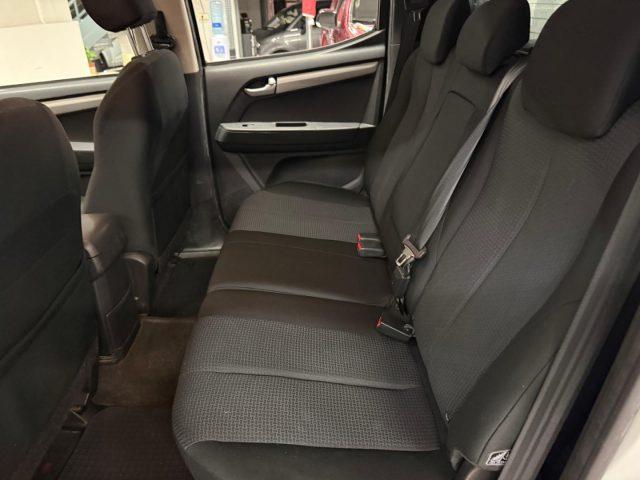 ISUZU D-Max 2.5 Crew Solar Plus 4WD - AUTOVETTURA