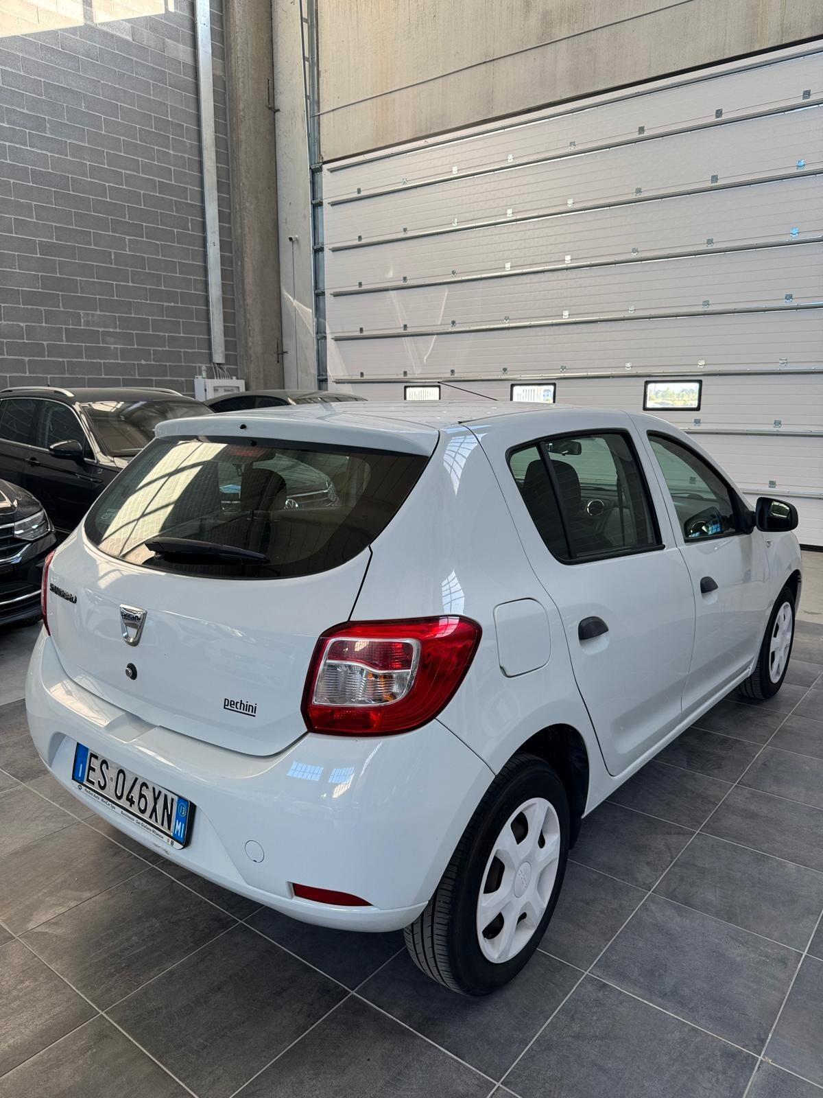 Dacia Sandero 1.2 75CV Lauréate