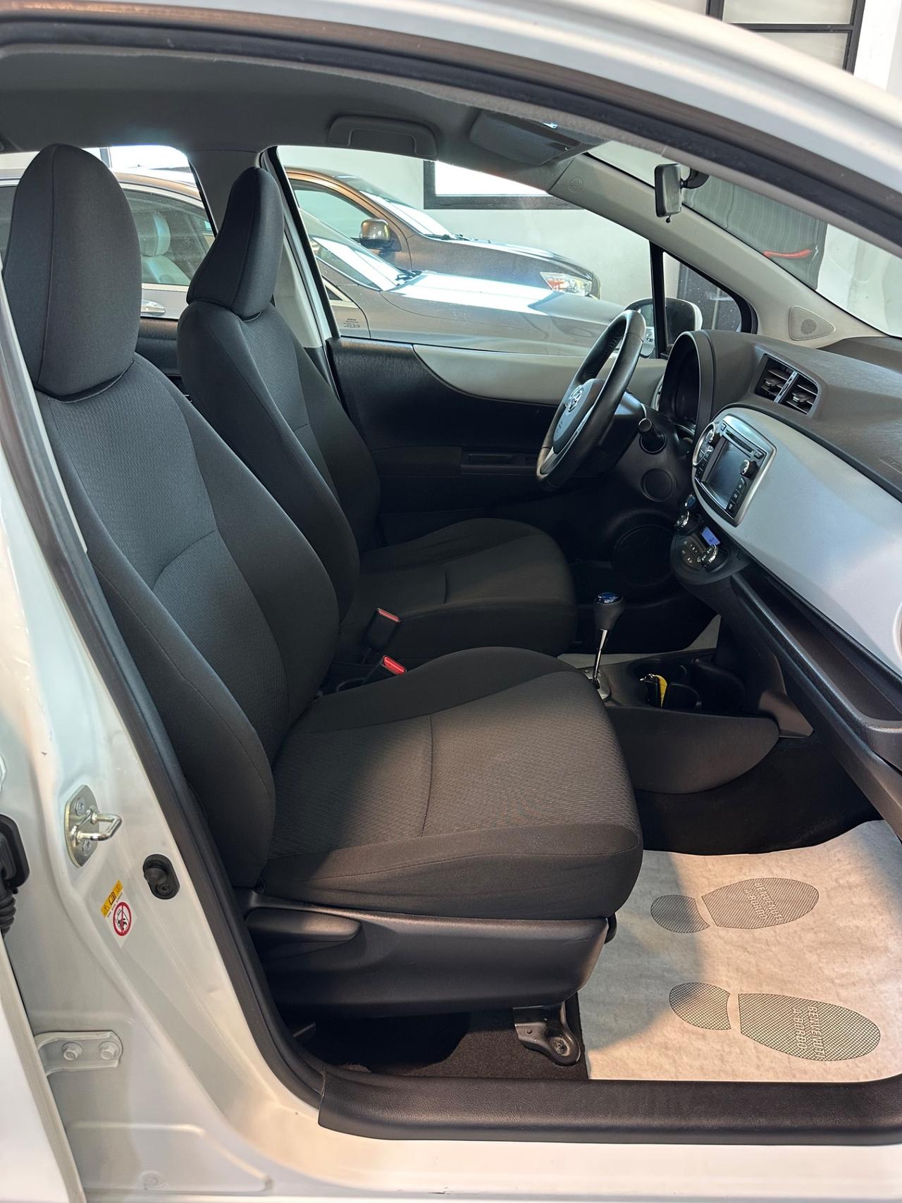 Toyota Yaris 1.5 Hybrid 5 porte Lounge Più