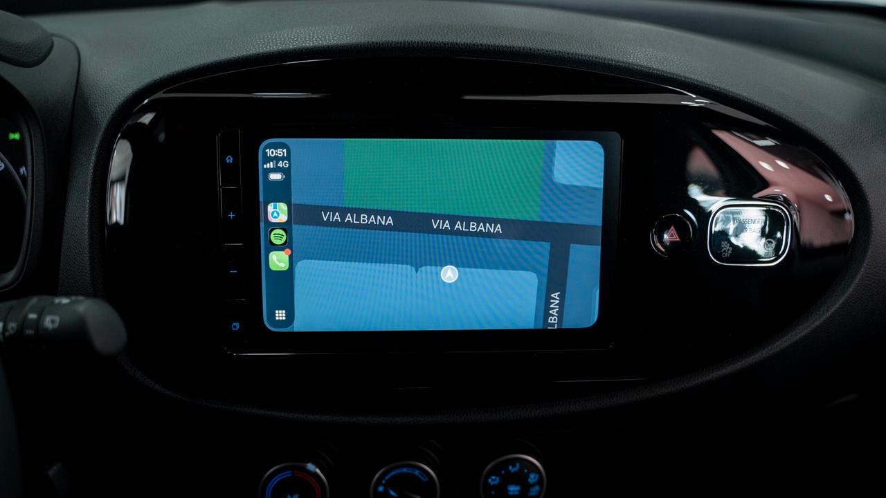 Toyota Aygo X 1.0 VVT-i 72CV 5 PORTE CARPLAY FULL OPTIONAL