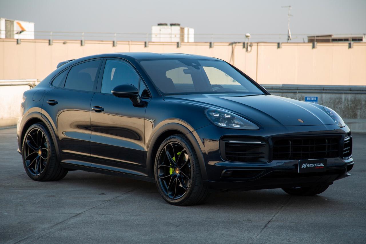 Porsche Cayenne Coupé 3.0 V6 E-Hybrid