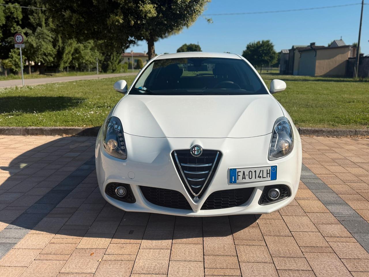 Alfa Romeo Giulietta 1.6 JTDm-2 120 CV Distinctive e6