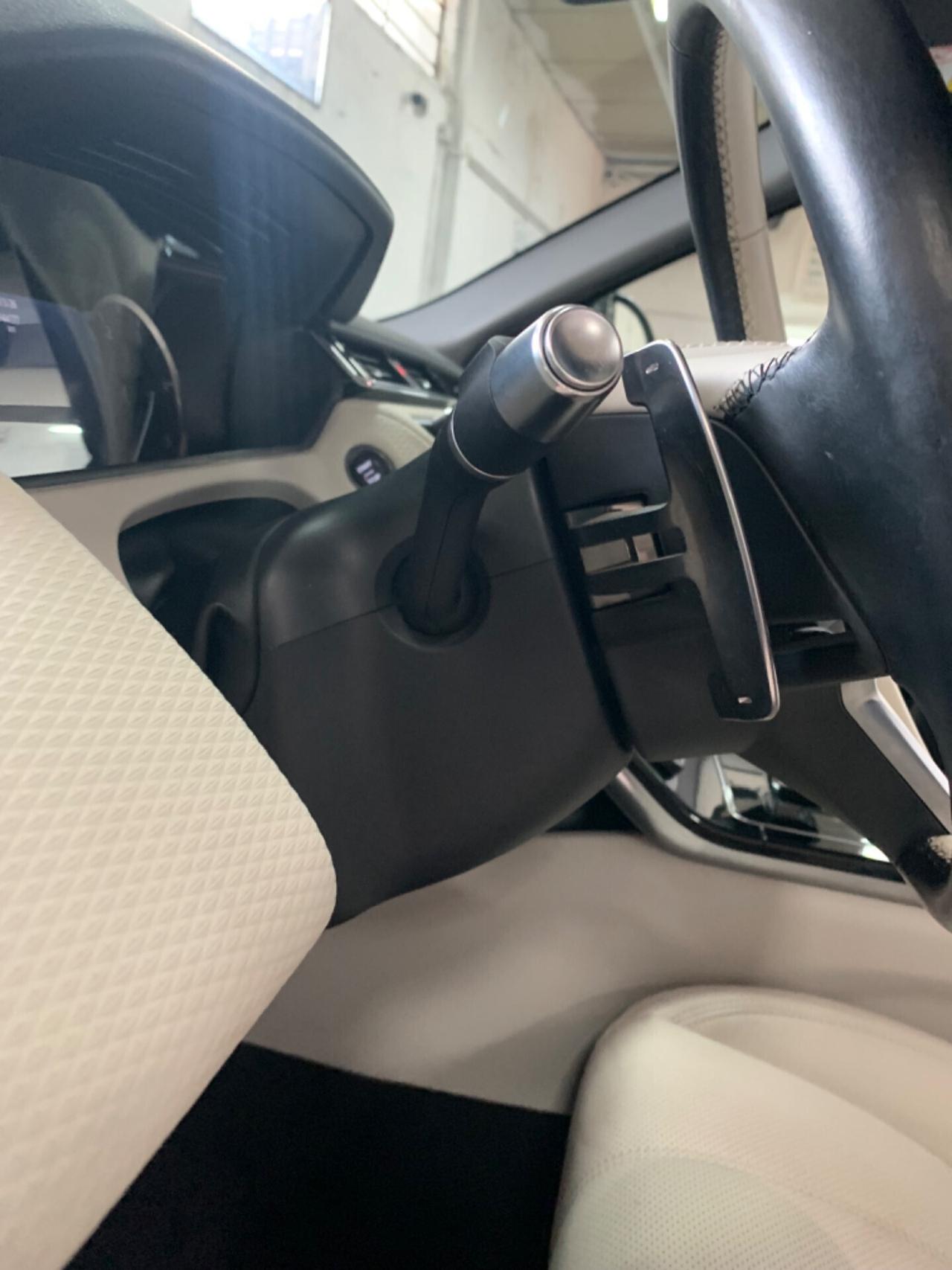 Land Rover Range Velar 2.0D I4 204 CV R-Dynamic HSE