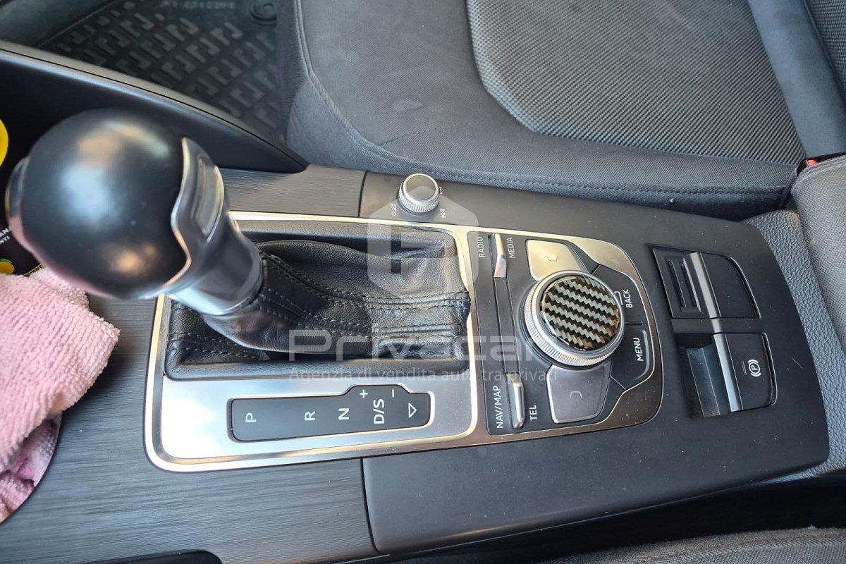 AUDI A3 SPB 30 g-tron S tronic