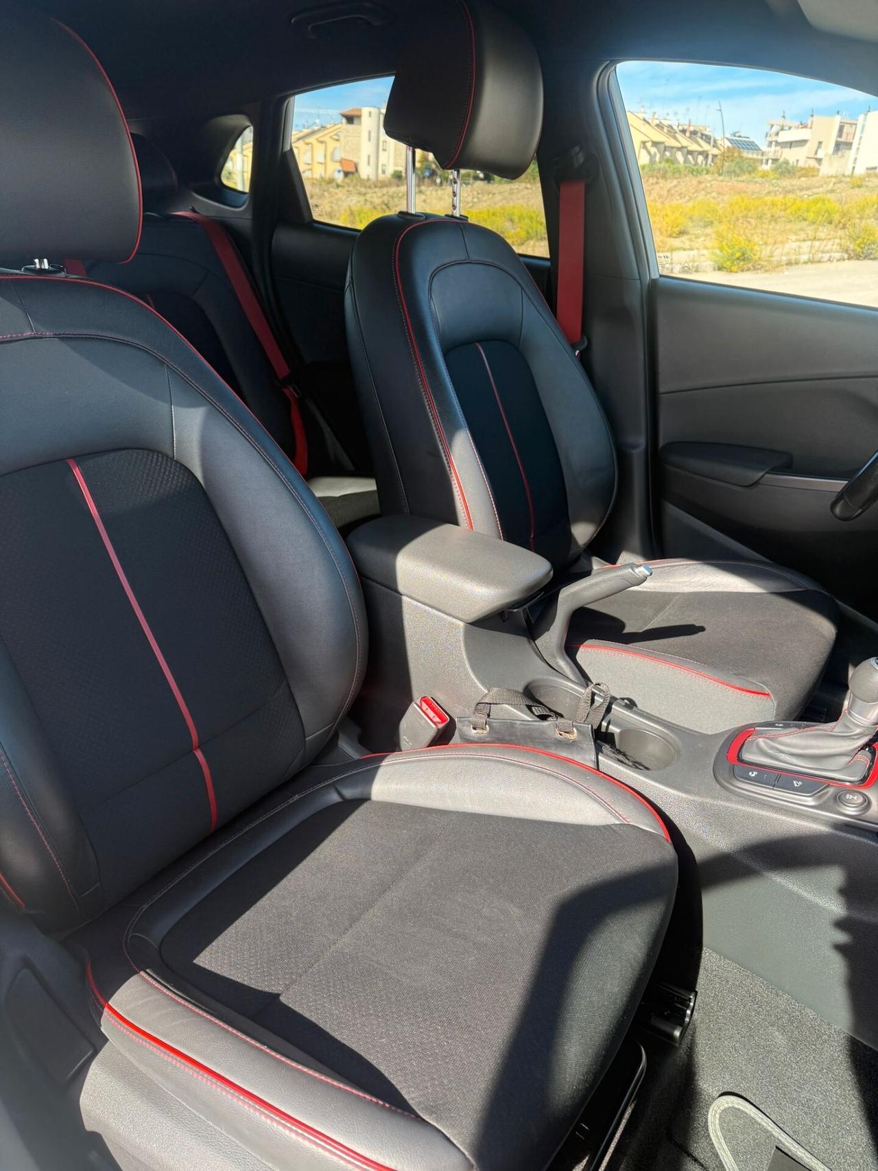Hyundai Kona 1.6 CRDI 136 CV 4WD DCT XPrime