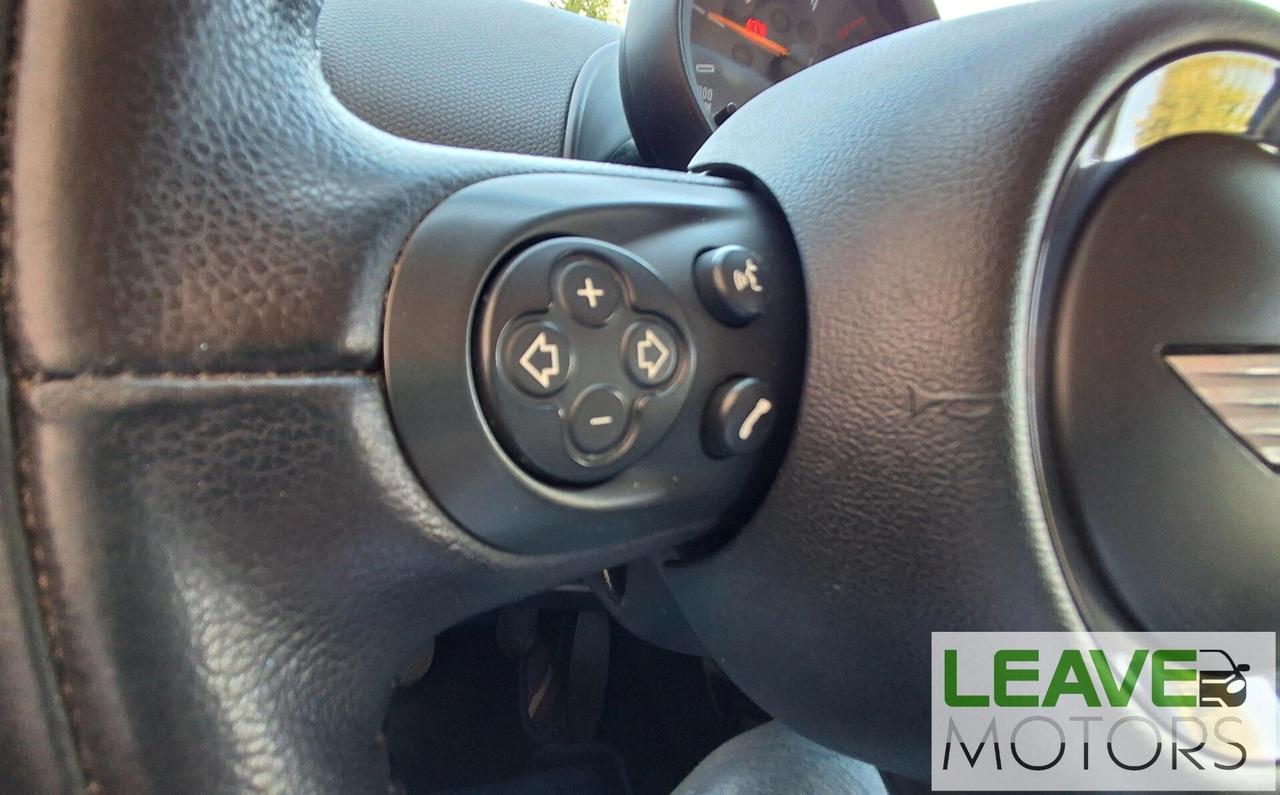 Mini Cooper D Countryman 1.6 (M1458)