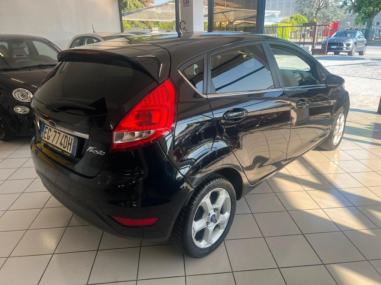 Ford Fiesta 1.4 TDCi 5p. Titanium