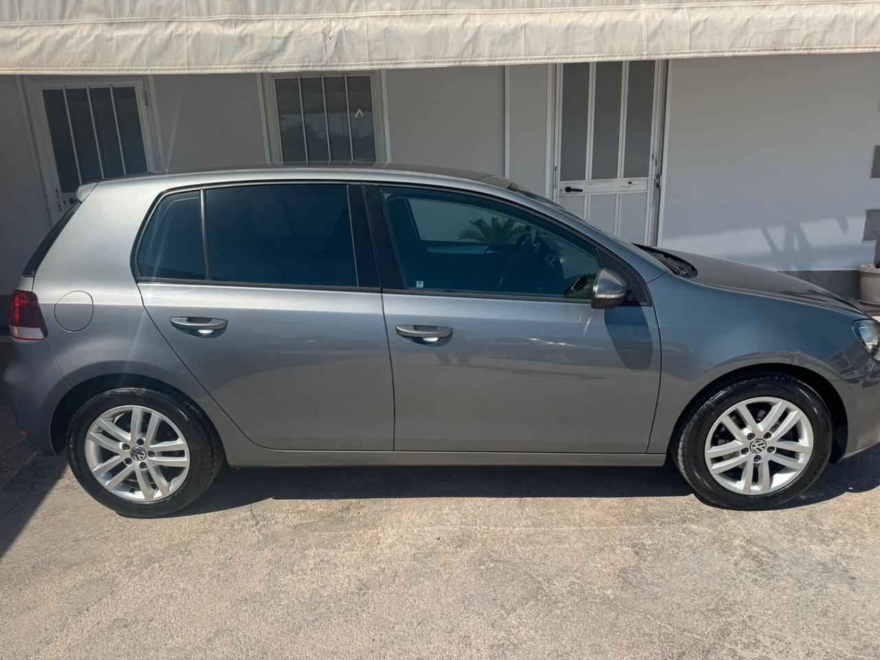 Volkswagen Golf 1.6 TDI 5p. Highline