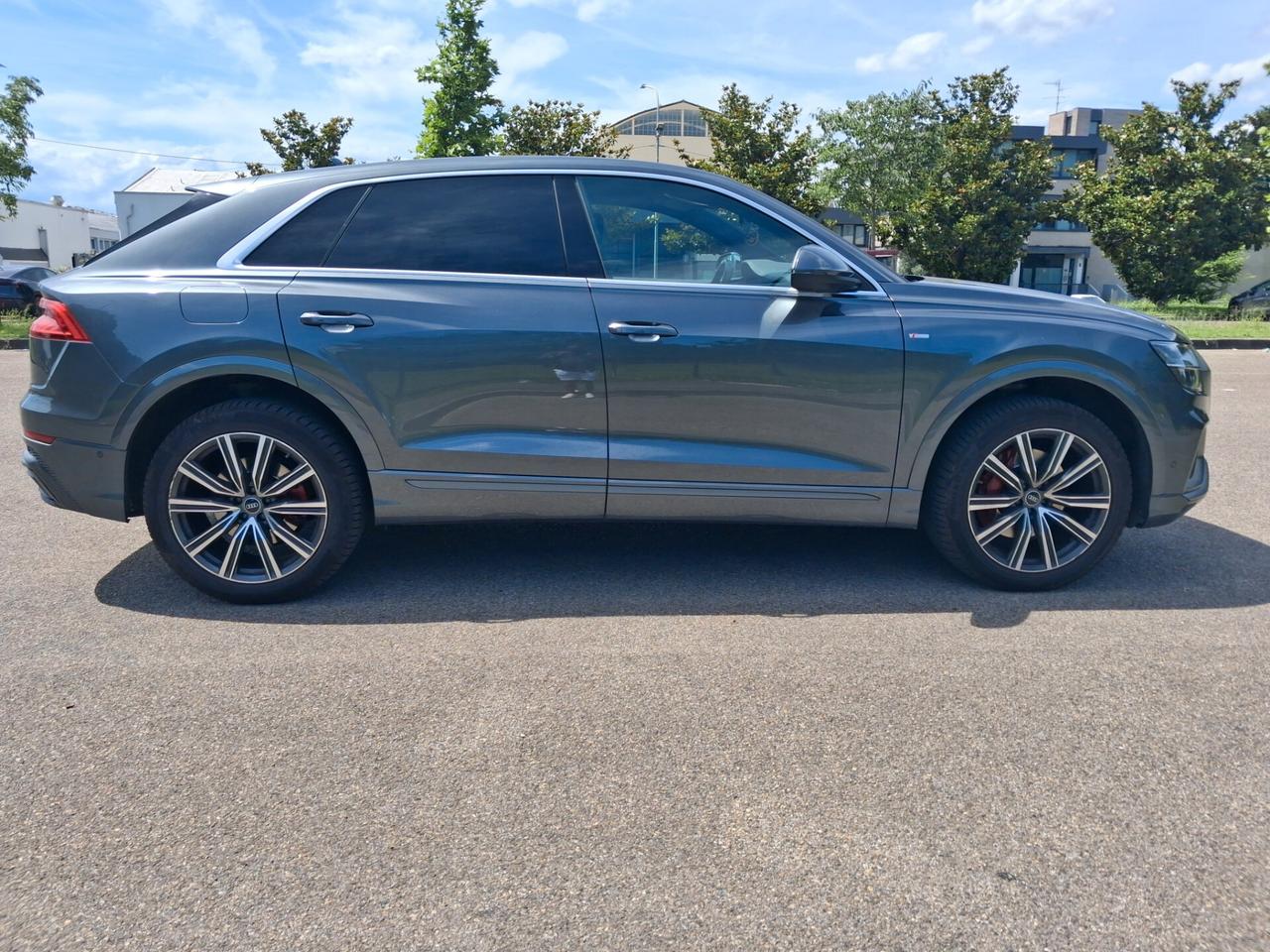 Audi Q8 50 TDI 286 CV quattro tiptronic Sport