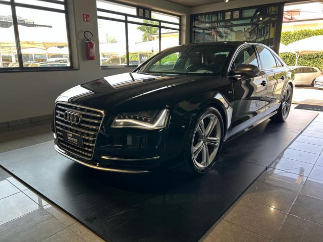 AUDI S8 S8