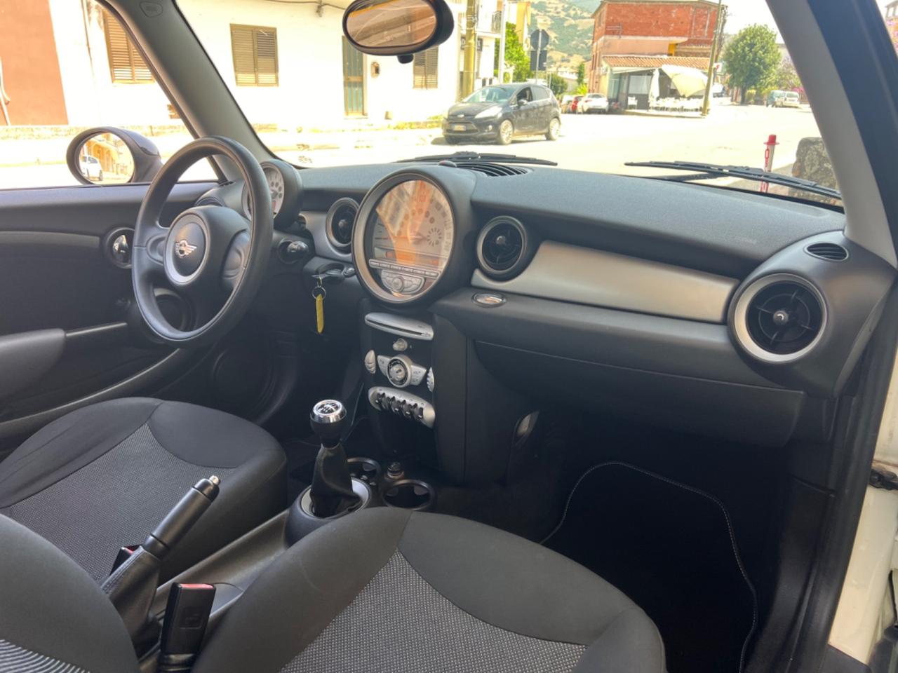 Mini Mini 1.4 16V One Chili