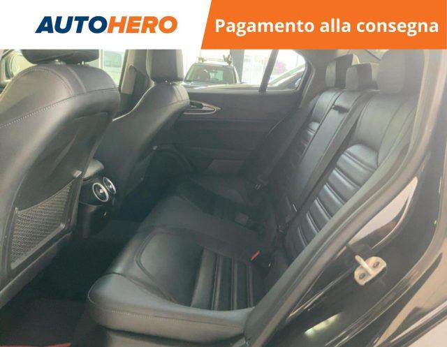 ALFA ROMEO Giulia 2.2 Turbodiesel 210 CV AT8 AWD Q4 Veloce