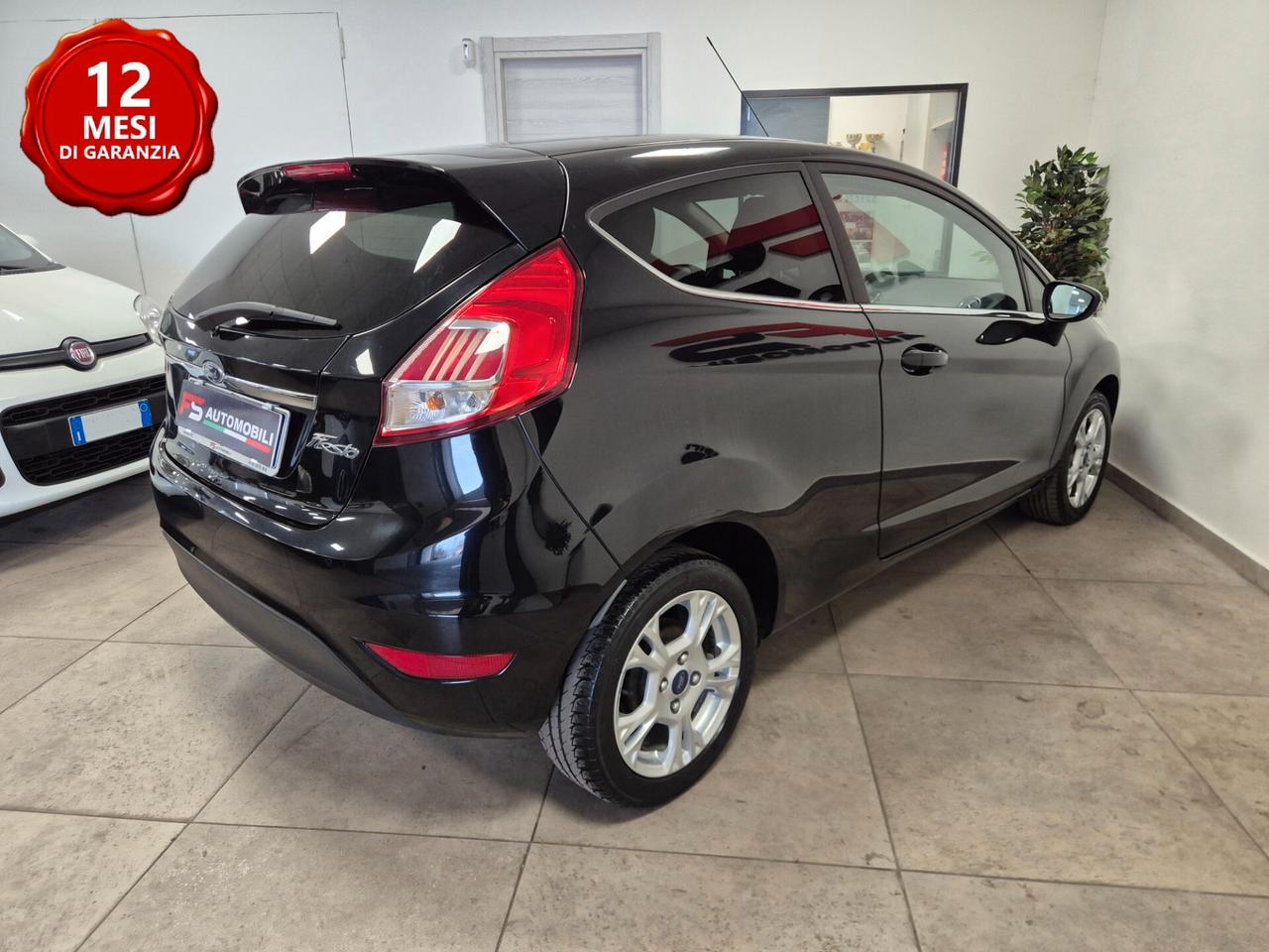Ford Fiesta 1.4 - GPL Black & White Edition