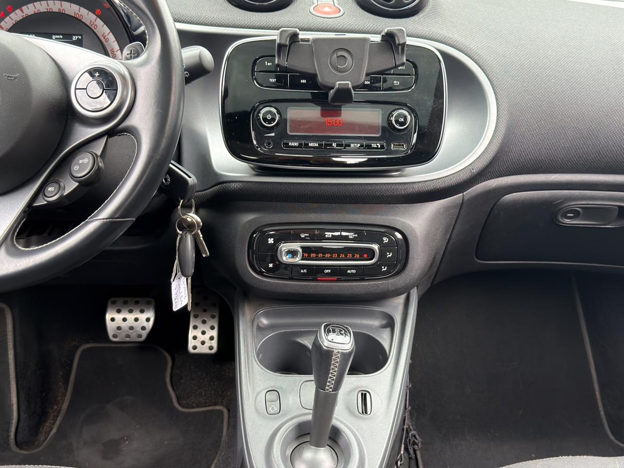 smart forTwo Allestimento BRABUS - Unipro - Promo Finanziamento - Tetto panoramico - LED