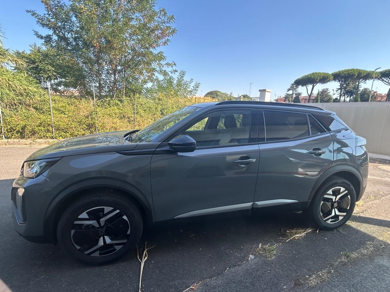 Peugeot 2008 Hybrid 145 e-DCS6 Allure