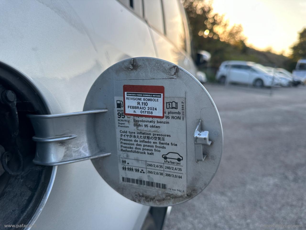 VOLKSWAGEN Touran 1.4 TSI Comfortline EcoFuel
