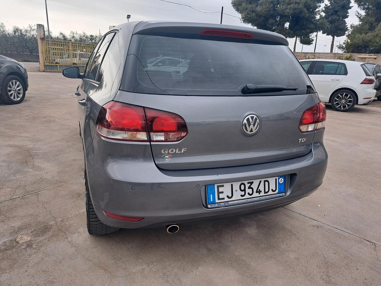 Volkswagen Golf 6 1.6 TDI 5p. Highline - 2011