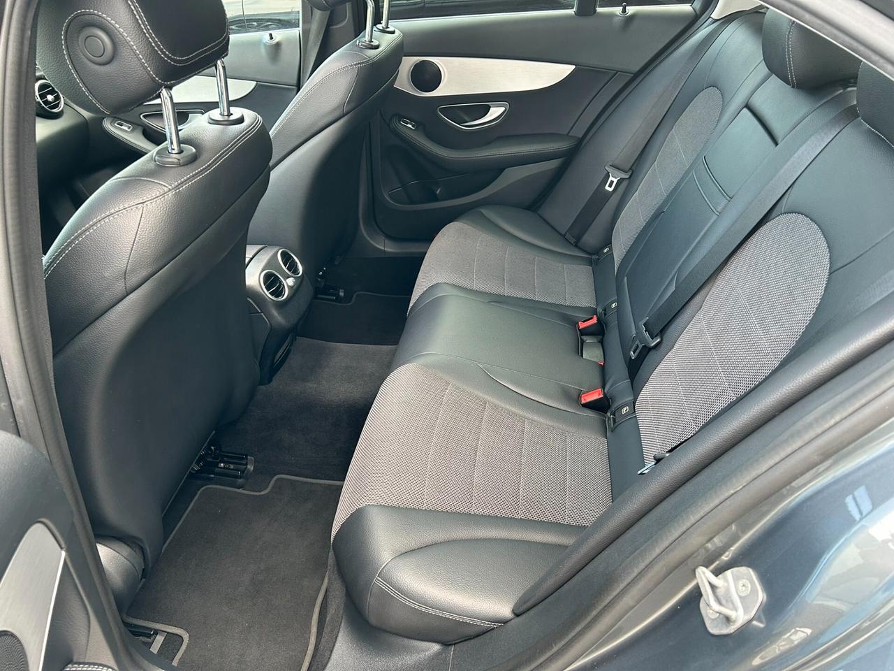 MERCEDES-BENZ C200d 136CV Executive - PANORAMA