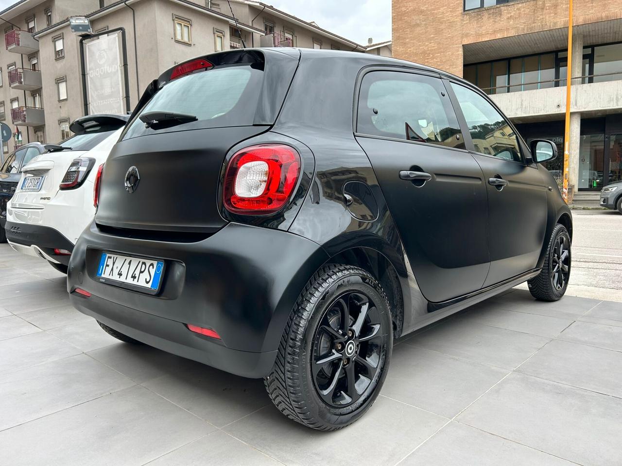 Smart ForFour 70 1.0 Youngster