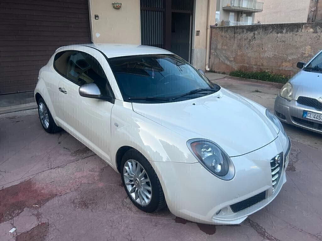 Alfa Romeo MiTo 1.3 JTDm 85 CV Distinctive 2015