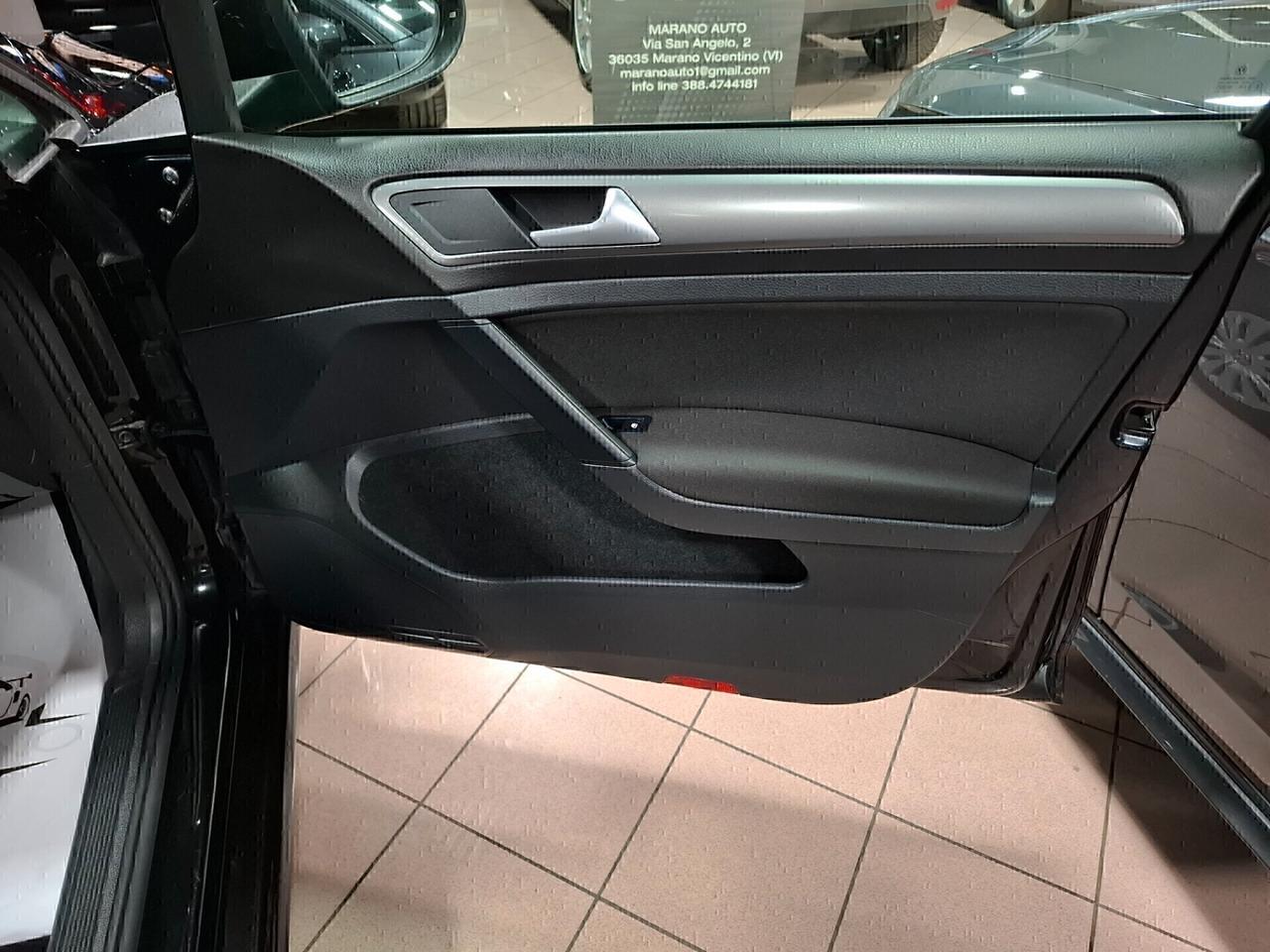 Volkswagen Golf 1.6 TDI 90 CV Neopatentato
