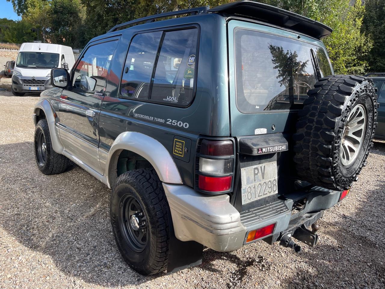Mitsubishi Pajero 2.5 TDI Metal-top S. Select GLS
