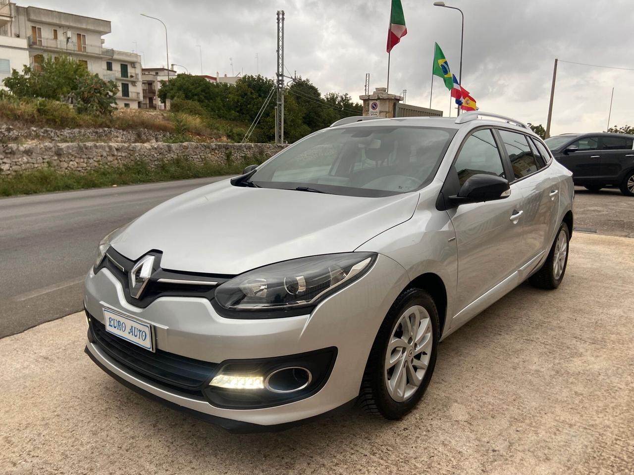 Renault Megane Mégane dCi 110CV EDC SporTour Limited