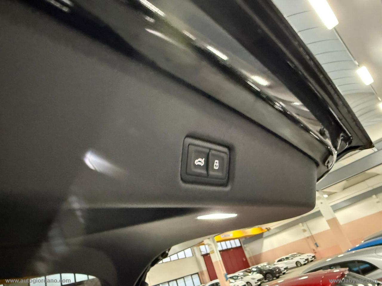 AUDI Q5 SPB TDi S tronic quattro S line ed. SLINE INTERNO ED ESTERNO + TETTO ELET. + TERZO SCHERMO
